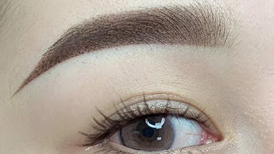 Phun mày nano chạm hạt Luxshade